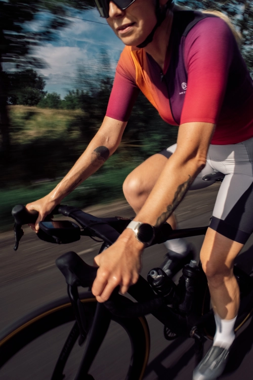 amcycling-jersey-new-002.jpg